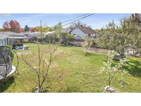 2955 N 3rd Street Baker City OR 97814
