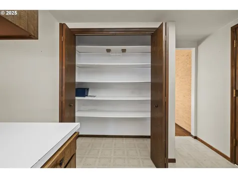 2536 Debok Road West Linn OR 97068