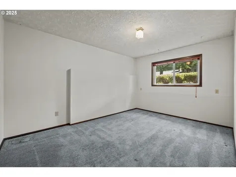 2536 Debok Road West Linn OR 97068