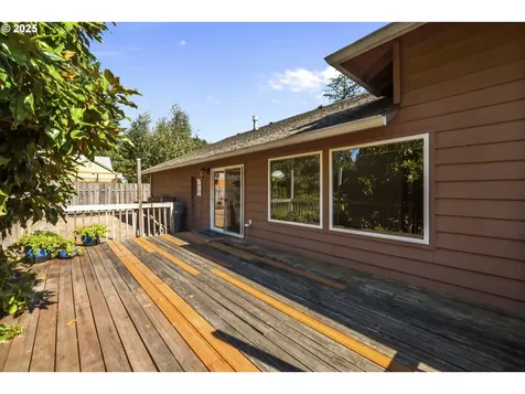 2536 Debok Road West Linn OR 97068