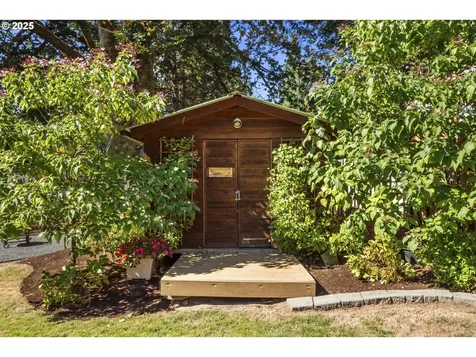 2536 Debok Road West Linn OR 97068