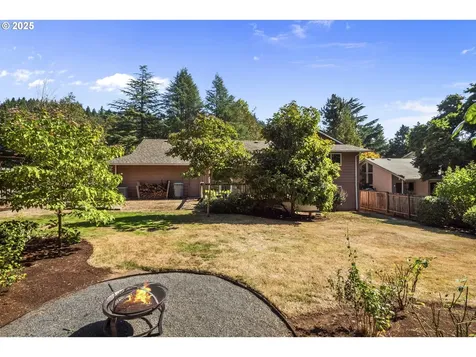 2536 Debok Road West Linn OR 97068