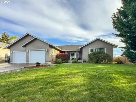 147 Palomino Avenue Roseburg OR 97471