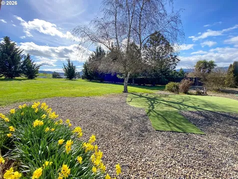 147 Palomino Avenue Roseburg OR 97471