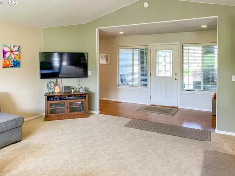 147 Palomino Avenue Roseburg OR 97471