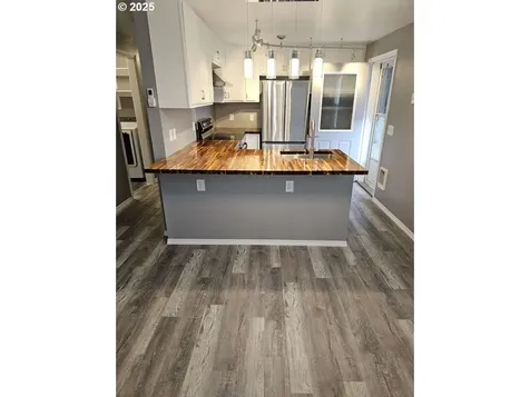 211 Bobby Doerr Way Eugene OR 97402