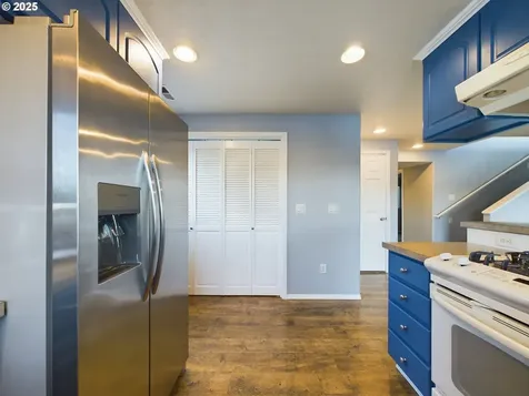 1343 SE 2nd Court Lincoln City OR 97367