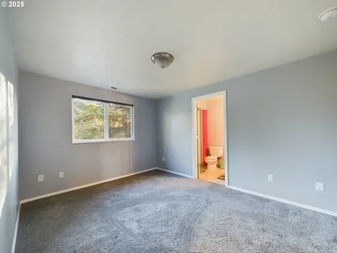 1343 SE 2nd Court Lincoln City OR 97367
