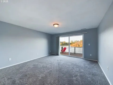 1343 SE 2nd Court Lincoln City OR 97367
