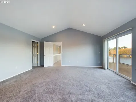 1343 SE 2nd Court Lincoln City OR 97367