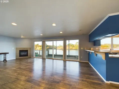 1343 SE 2nd Court Lincoln City OR 97367