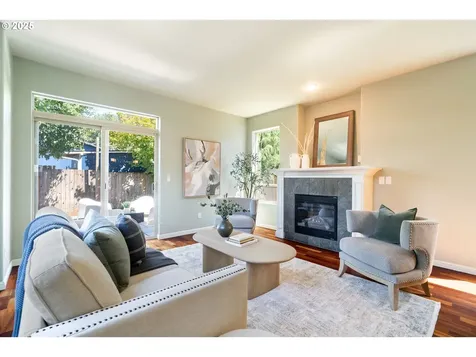 8714 N Tyndall Avenue Portland OR 97217