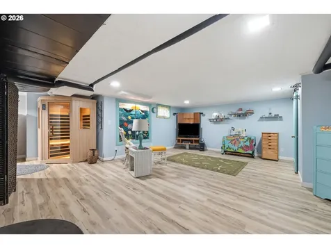 4000 E 24th Avenue Eugene OR 97403