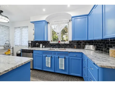 4000 E 24th Avenue Eugene OR 97403