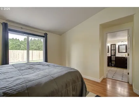 10403 NW 15th Avenue Vancouver WA 98685