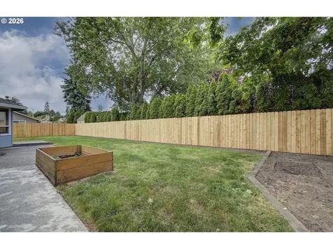 10403 NW 15th Avenue Vancouver WA 98685