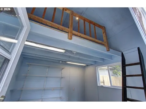 10403 NW 15th Avenue Vancouver WA 98685