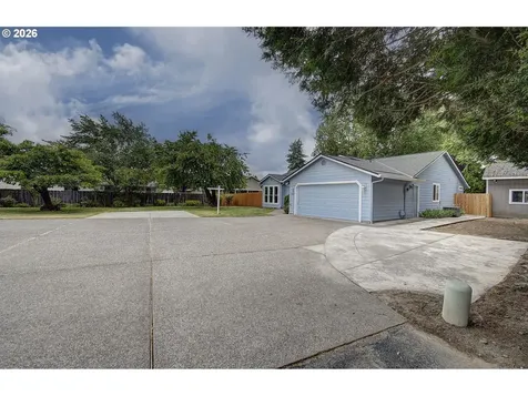 10403 NW 15th Avenue Vancouver WA 98685
