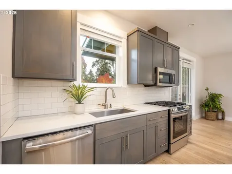 2355 Pioneer Pike Eugene OR 97401