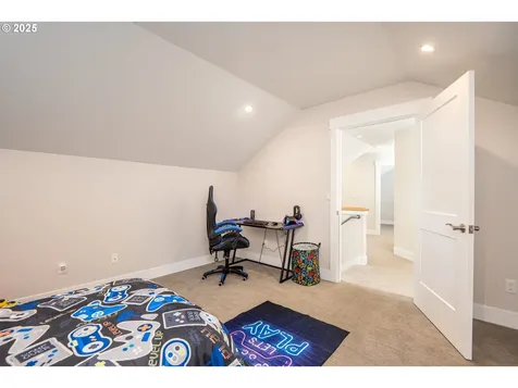 2355 Pioneer Pike Eugene OR 97401