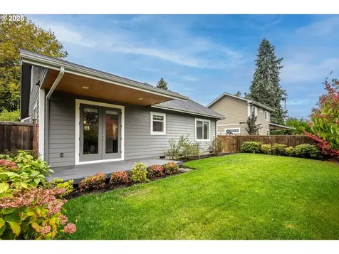 2355 Pioneer Pike Eugene OR 97401