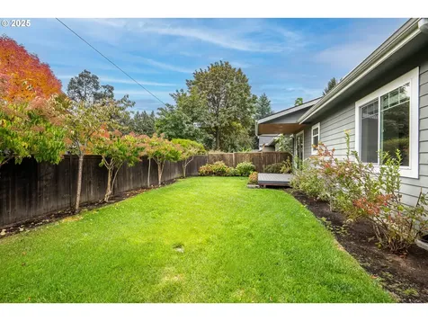2355 Pioneer Pike Eugene OR 97401