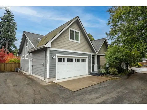 2355 Pioneer Pike Eugene OR 97401