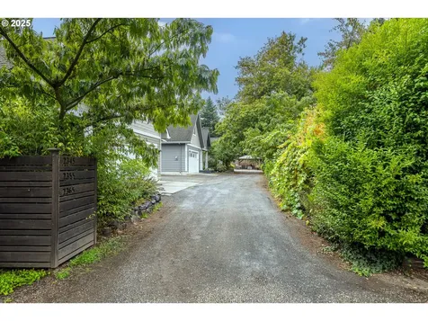 2355 Pioneer Pike Eugene OR 97401