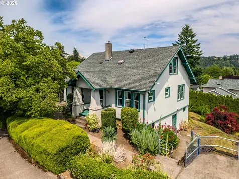 1530 S Troutdale Road Troutdale OR 97060