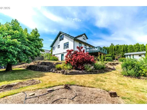1530 S Troutdale Road Troutdale OR 97060