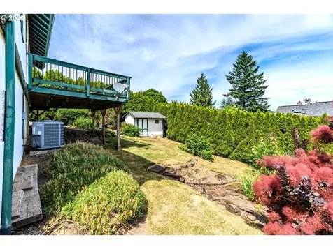 1530 S Troutdale Road Troutdale OR 97060