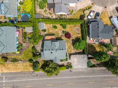 1530 S Troutdale Road Troutdale OR 97060