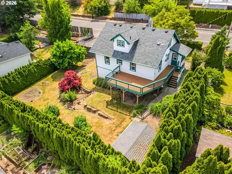 1530 S Troutdale Road Troutdale OR 97060