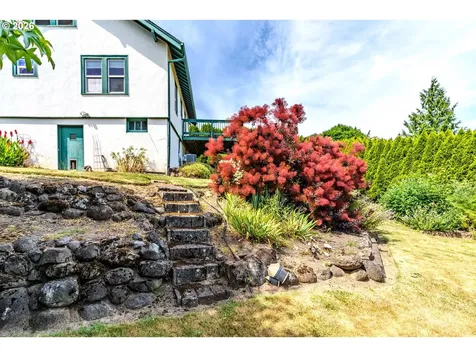 1530 S Troutdale Road Troutdale OR 97060