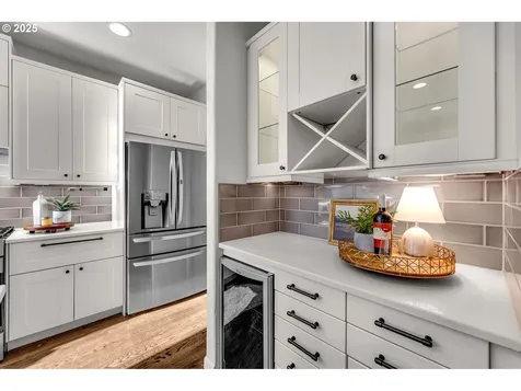 2427 NW Maryland Street Camas WA 98607