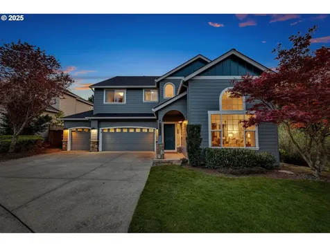 2427 NW Maryland Street Camas WA 98607
