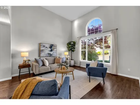 2427 NW Maryland Street Camas WA 98607