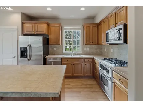 6344 NE Meadowgate Court Hillsboro OR 97124