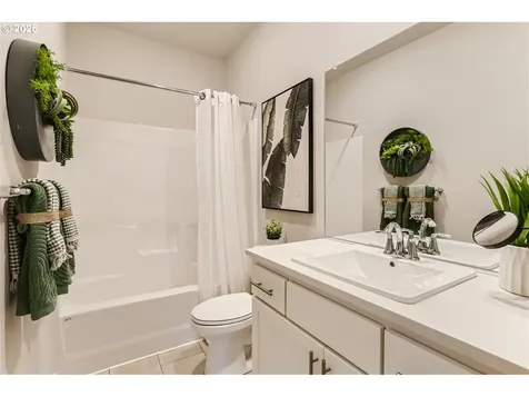 5723 Edward Court SE Albany OR 97322
