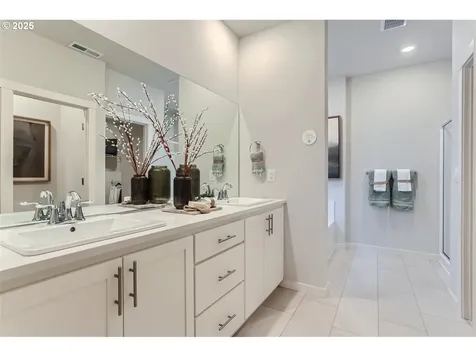 5723 Edward Court SE Albany OR 97322