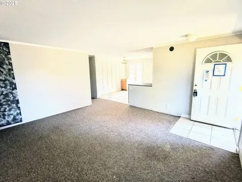 225 Corona Loop Road Roseburg OR 97471