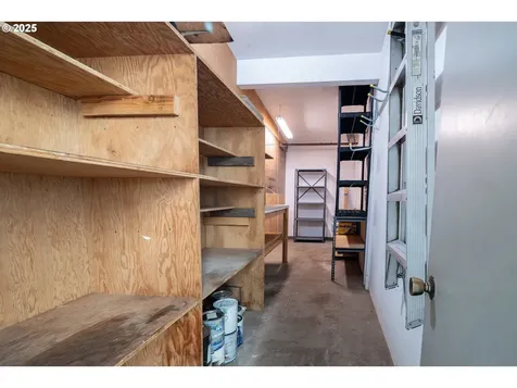 1082 Alberta Avenue E Monmouth OR 97361