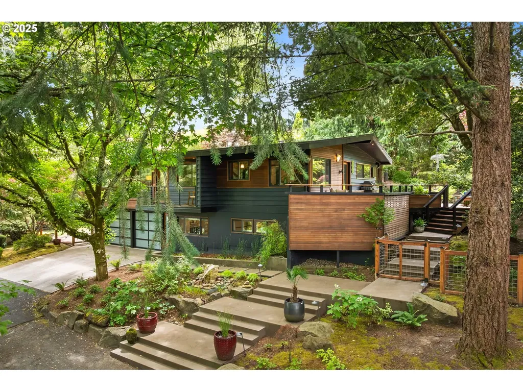 5220 SW Shattuck Road Portland OR 97221