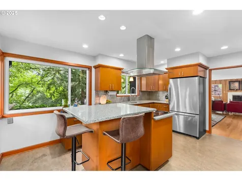 5220 SW Shattuck Road Portland OR 97221