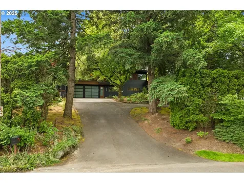 5220 SW Shattuck Road Portland OR 97221