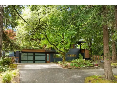 5220 SW Shattuck Road Portland OR 97221