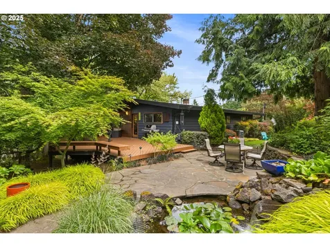 5220 SW Shattuck Road Portland OR 97221