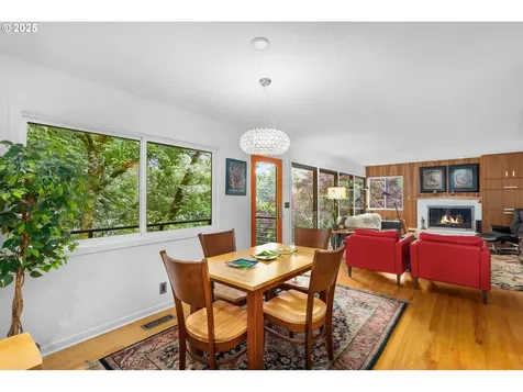 5220 SW Shattuck Road Portland OR 97221