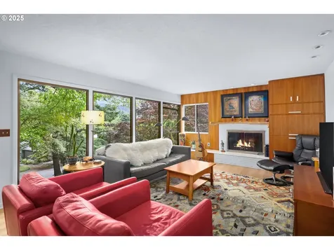 5220 SW Shattuck Road Portland OR 97221