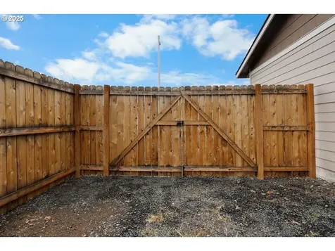 515 SE Segoviano Court Madras OR 97741